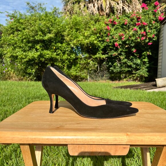Manolo Blahnik Shoes - Manolo Blahnik BB Black Suede Leather Pointed Toe Heels Size 40 / US 10